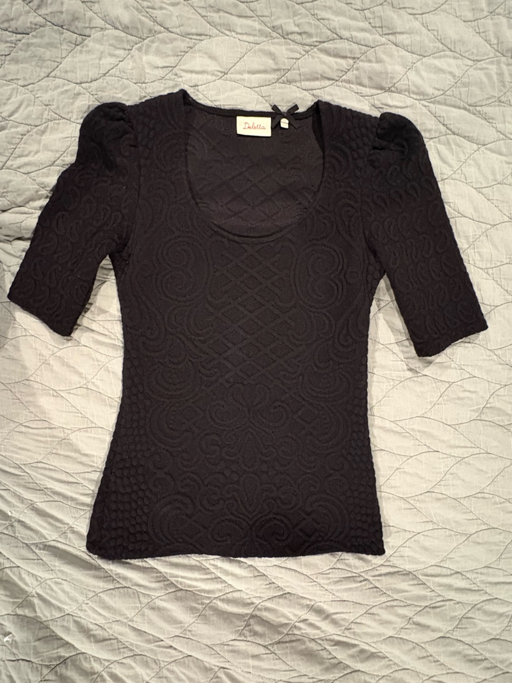 Deletta Black Textured Puff-Sleeve Crew Sweater